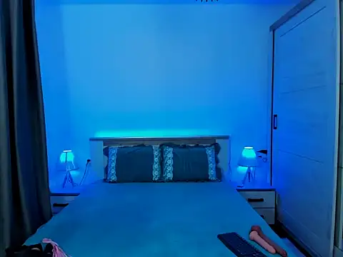 MistressKarla1 online show from February 12, 2026, 8:48 pm