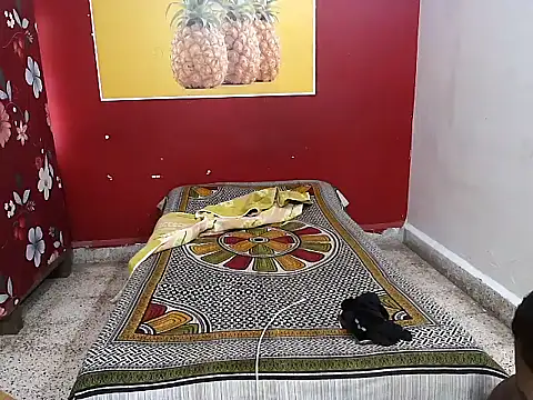 Lovelycouple25 online show from March 17, 2026, 6:17 am