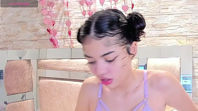 chloe cortez online show from February 17, 2026, 11:07 am