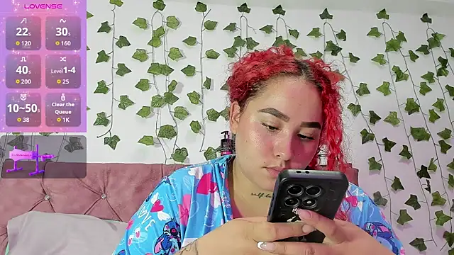Snapshot of Ayla-marttinez chatting on July 30, 2026, 11:26 pm Ayla-marttinez online show from July 30, 2026, 11:26 pm