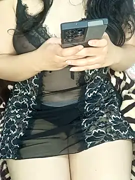 sisilk897 online show from January 14, 2026, 10:25 pm