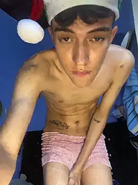 Juan Gomezz26 online show from December 17, 2025, 7:14 am