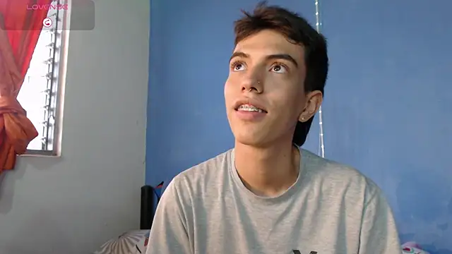 Juan Gomezz26 online show from July 30, 2026, 10:09 pm
