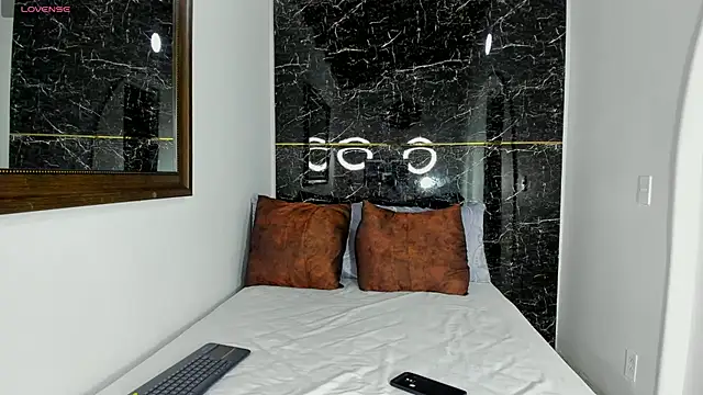 keyla knowles online show from March 12, 2026, 9:21 pm