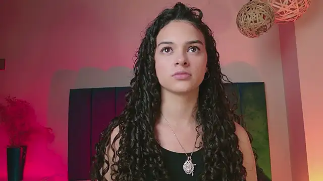 PaulinaSaint online show from March 11, 2026, 1:00 am