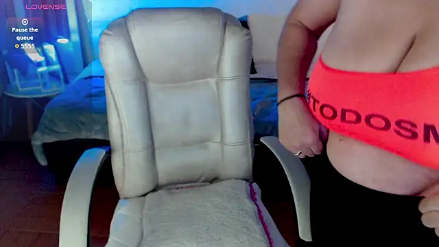 Tiana 27 online show from March 9, 2026, 10:58 pm