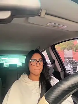 ValeriaTorress  online show from February 24, 2026, 6:28 pm