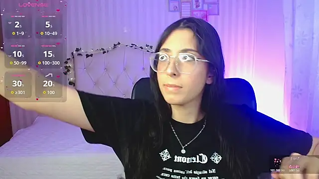 emmalove doll online show from February 24, 2026, 1:25 am