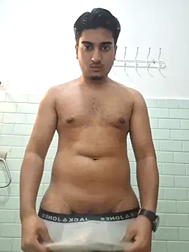 Snapshot of Anndrea8182 chatting on March 13, 2026, 6:58 pm Anndrea8182 online show from March 13, 2026, 6:58 pm