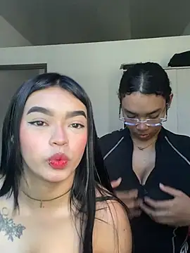 Emmy And Luna online show from July 12, 2026, 7:16 pm