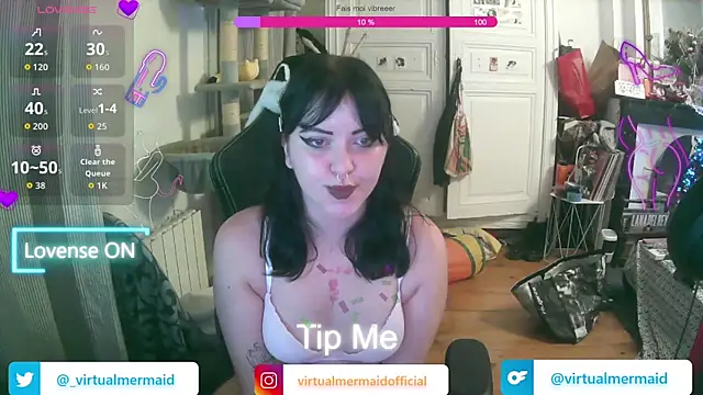 Snapshot of Virtualmermaidofficial chatting on December 15, 2025, 7:18 pm Virtualmermaidofficial online show from December 15, 2025, 7:18 pm