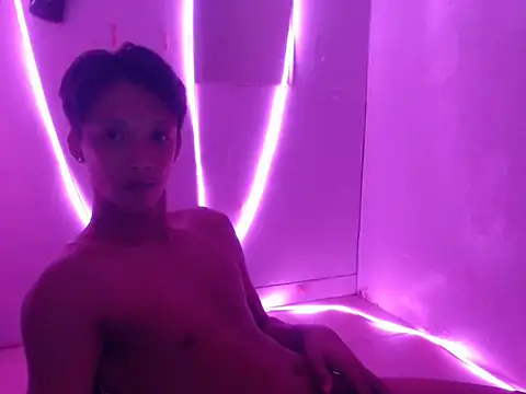 Massive hunk online show from March 13, 2026, 12:23 pm