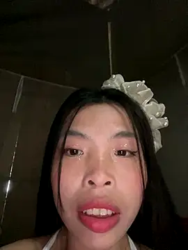 Snapshot of lux-su chatting on December 22, 2025, 3:14 am lux-su online show from December 22, 2025, 3:14 am