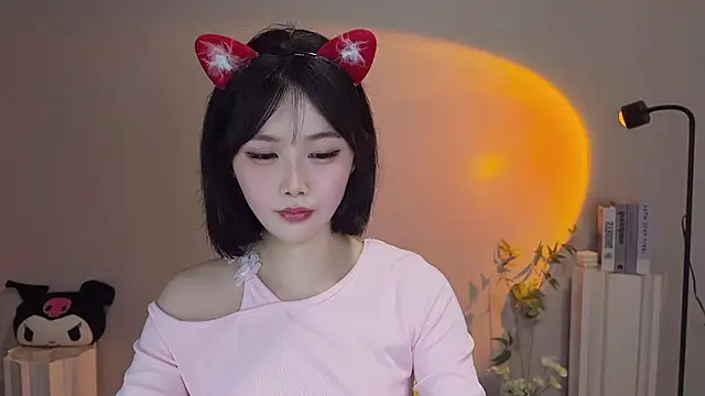 Pinkgirl520 online show from May 5, 2026, 11:51 am