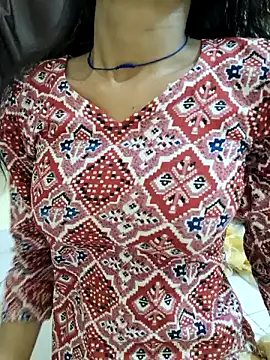 sexy shital online show from April 26, 2026, 3:15 am