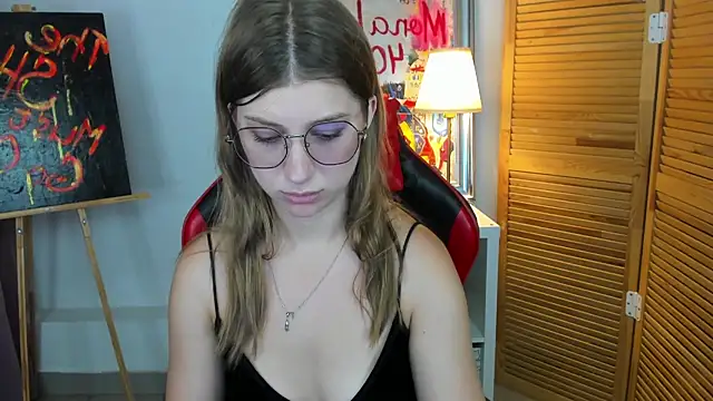 Snapshot of katymeaw chatting on June 25, 2026, 1:38 am katymeaw online show from June 25, 2026, 1:38 am