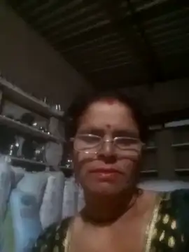 Pinki rajak online show from April 17, 2026, 10:57 pm
