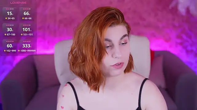 GingerPinky online show from March 17, 2026, 7:23 am