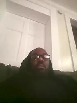 Snapshot of MrUnintentional chatting on January 8, 2026, 3:47 pm MrUnintentional online show from January 8, 2026, 3:47 pm