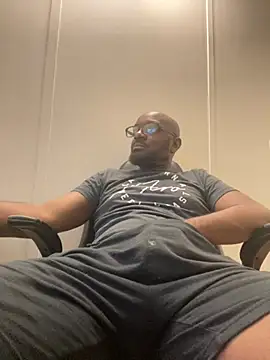 MrUnintentional online show from July 17, 2026, 1:12 am