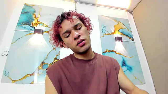 TAYSON SCOTT online show from March 13, 2026, 1:07 pm