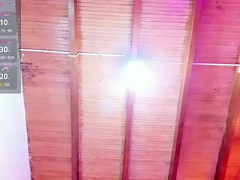 Kittymoretti online show from April 8, 2026, 9:37 pm