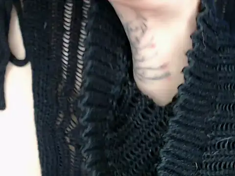 AlienforTwenty online show from February 15, 2026, 8:46 am