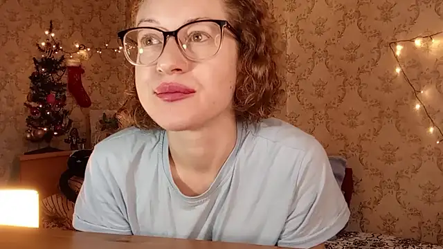 Snapshot of Alice_newhome chatting on December 19, 2025, 7:59 am Alice newhome online show from December 19, 2025, 7:59 am