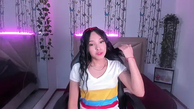 valeria dark  online show from July 7, 2026, 8:57 pm