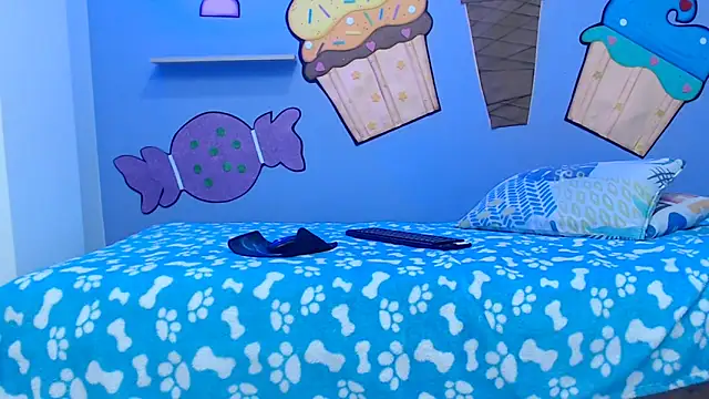 NOVAHOT98 online show from March 3, 2026, 7:31 pm