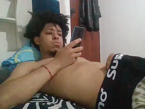 Snapshot of alejandro31727 chatting on December 14, 2025, 11:53 pm alejandro31727 online show from December 14, 2025, 11:53 pm