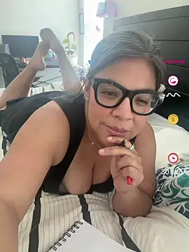 Snapshot of BettyWhispers chatting on June 22, 2026, 8:50 pm BettyWhispers online show from June 22, 2026, 8:50 pm