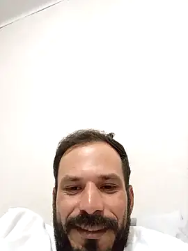 Snapshot of Dionaatanm chatting on December 15, 2025, 3:22 am Dionaatanm online show from December 15, 2025, 3:22 am