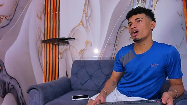 Snapshot of AresDAMM chatting on December 14, 2025, 8:02 pm AresDAMM online show from December 14, 2025, 8:02 pm