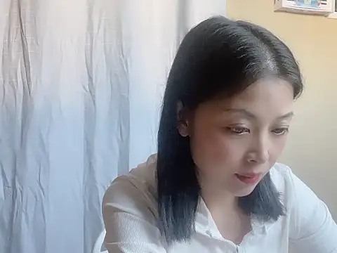 Snapshot of kair-ye chatting on December 20, 2025, 8:32 am kair-ye online show from December 20, 2025, 8:32 am