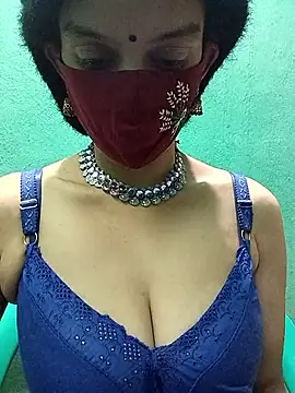 Snapshot of Radhi_Radhu chatting on March 8, 2026, 7:23 am Radhi Radhu online show from March 8, 2026, 7:23 am