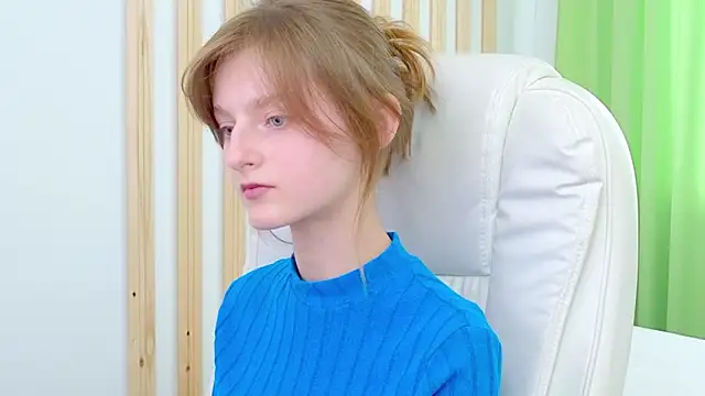 Snapshot of Miss_Alisa_ chatting on March 12, 2026, 1:17 pm Miss Alisa online show from March 12, 2026, 1:17 pm