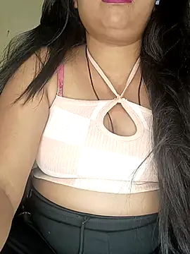 Snapshot of meeriya chatting on December 16, 2025, 7:08 pm meeriya online show from December 16, 2025, 7:08 pm