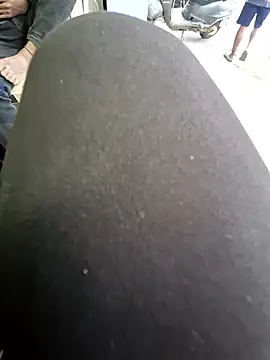 suhxil79 online show from January 15, 2026, 12:21 pm