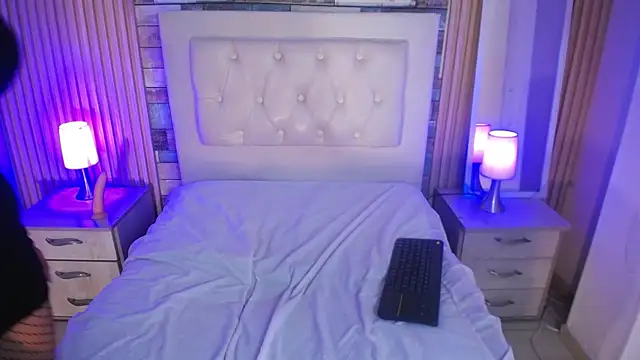 Amy channel online show from December 23, 2025, 3:37 am