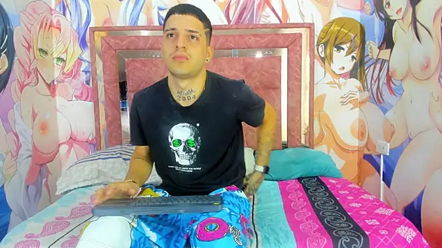 Snapshot of Foxx_king chatting on December 16, 2025, 12:32 pm Foxx king online show from December 16, 2025, 12:32 pm