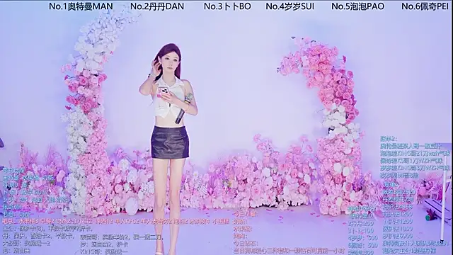 Luckygirls-339 online show from June 3, 2026, 10:37 pm