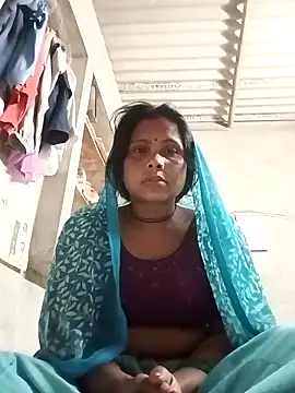 Shreya pandit online show from March 2, 2026, 1:08 am