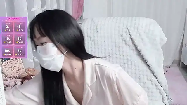  nannan  online show from February 1, 2026, 2:15 pm