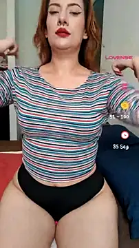ScarlarletBlossomX online show from July 2, 2026, 4:57 pm