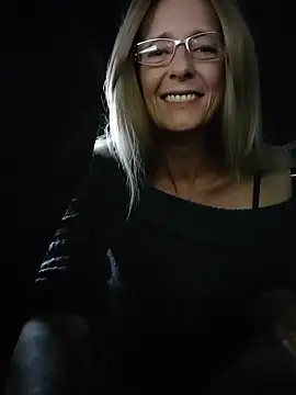 Sacha Scorp online show from May 5, 2026, 9:06 am