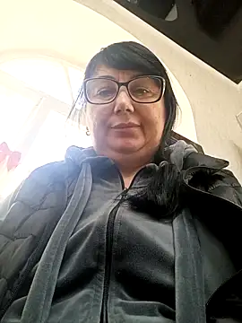 MariSwan222 online show from April 26, 2026, 8:34 am