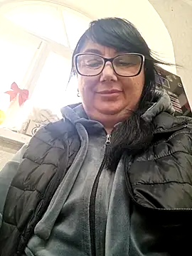 MariSwan222 online show from April 27, 2026, 9:18 am