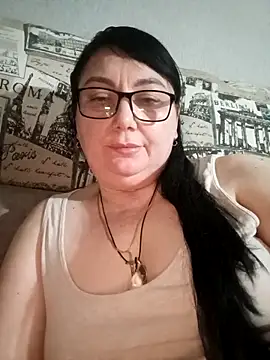 MariSwan222 online show from May 5, 2026, 8:50 pm