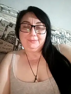 MariSwan222 online show from May 17, 2026, 6:48 pm